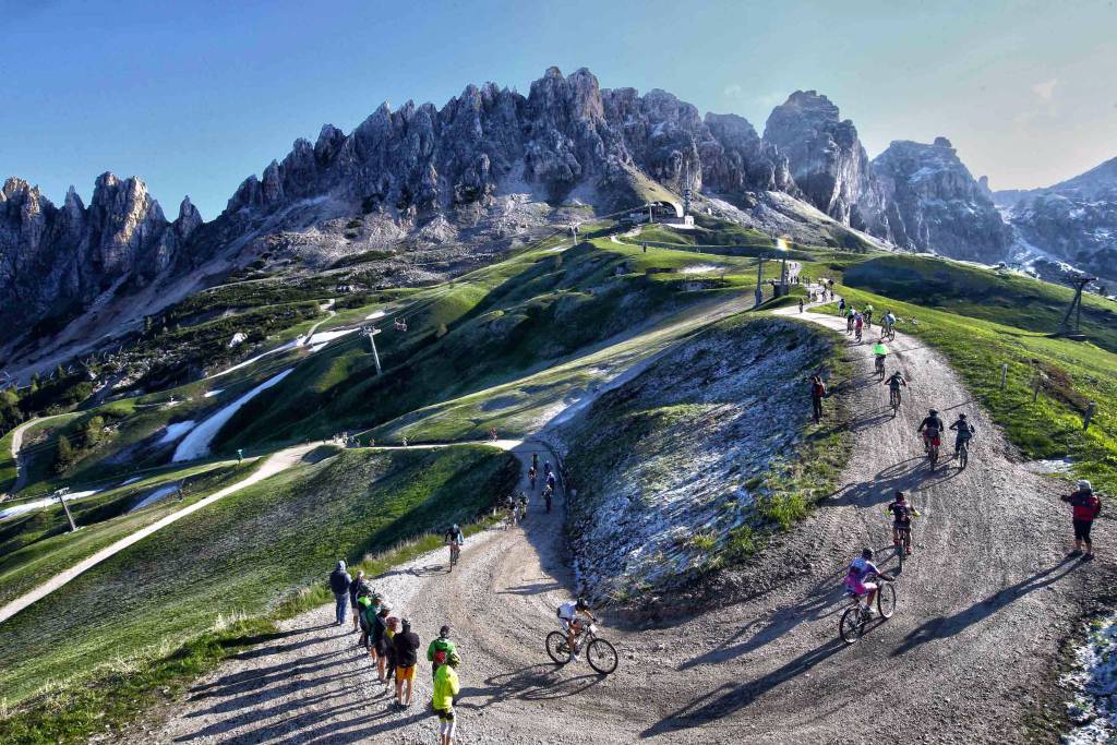  Hero Südtirol Dolomites,