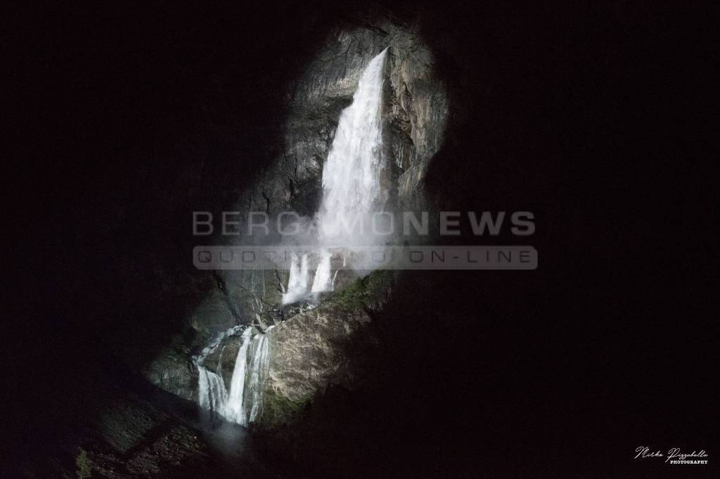 Le Cascate in notturna