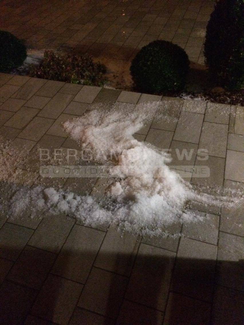 violenta grandinata su Bergamo