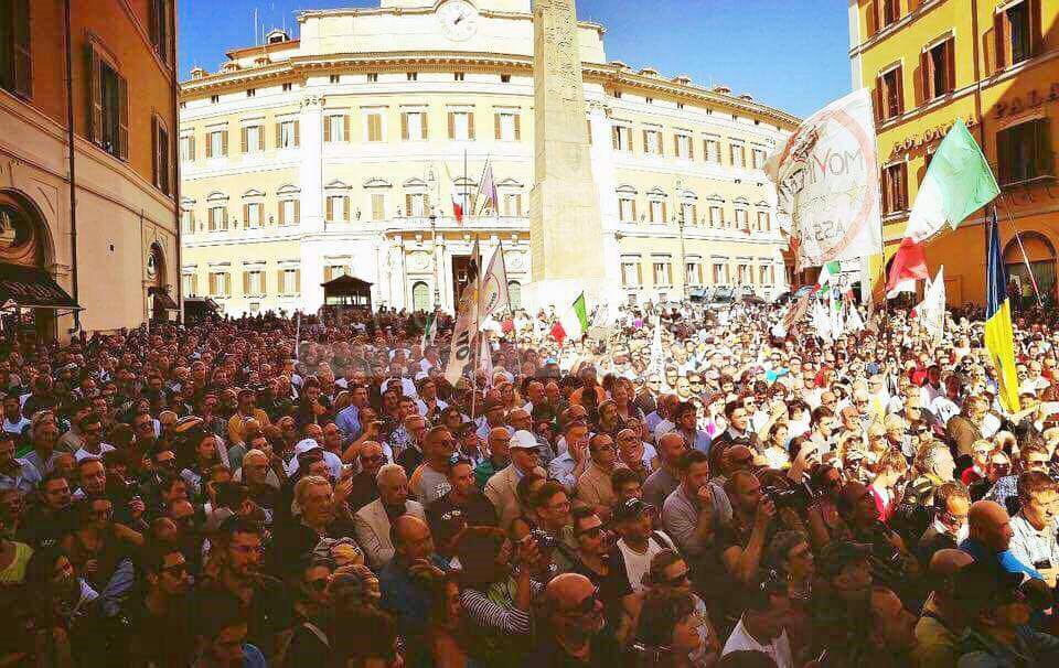 M5S in piazza a Roma