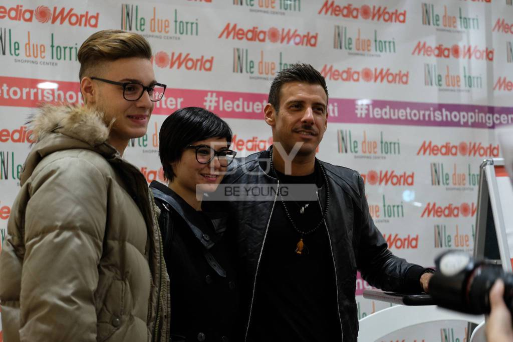 Francesco Gabbani alle Due Torri