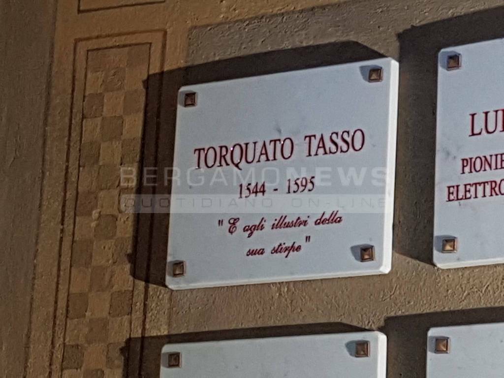 Lapide Torquato Tasso al cimitero di Bergamo