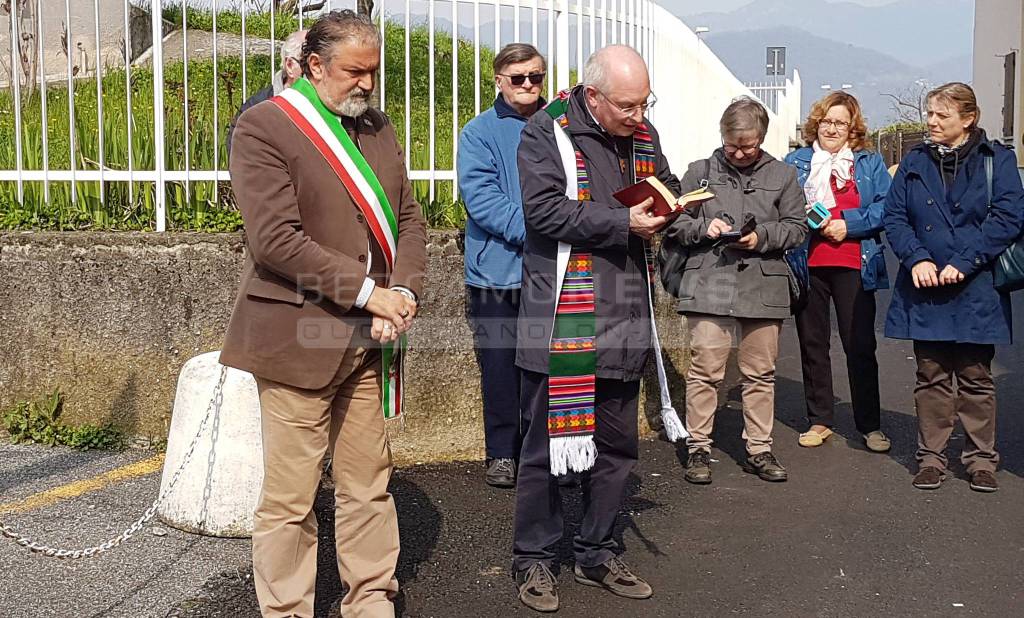 Almenno San Bartolomeo omaggia padre Manzi