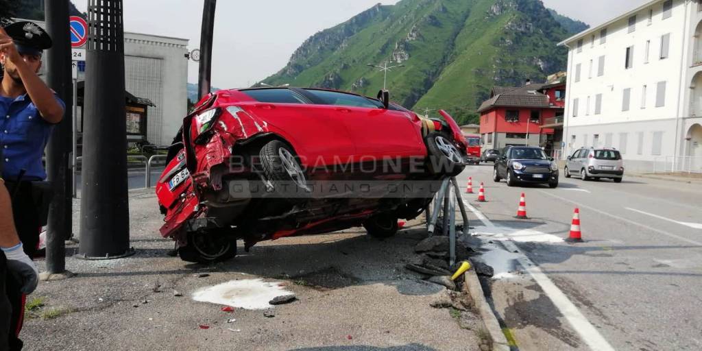 Incidente auto-ambulanza