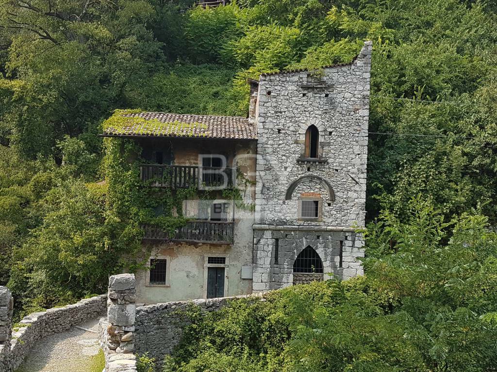 Borgo di Clanezzo