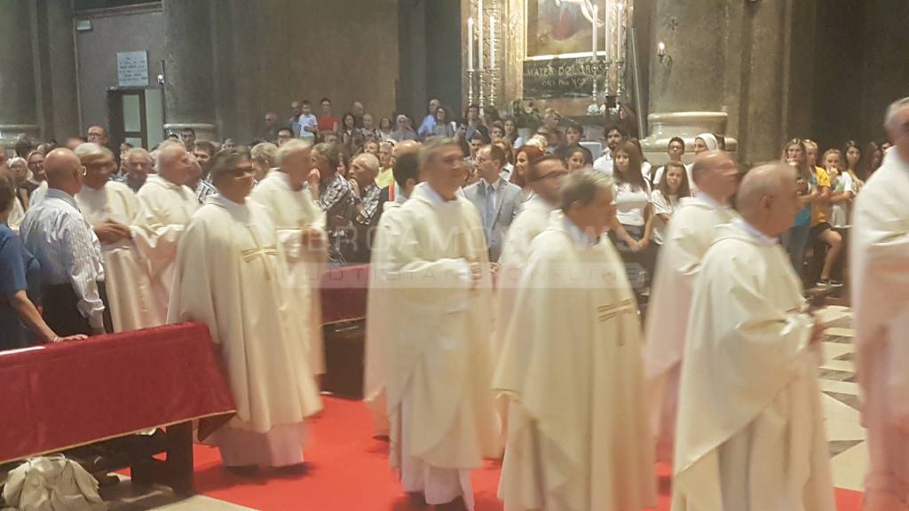 Ponte San Pietro accoglie i nuovi sacerdoti 