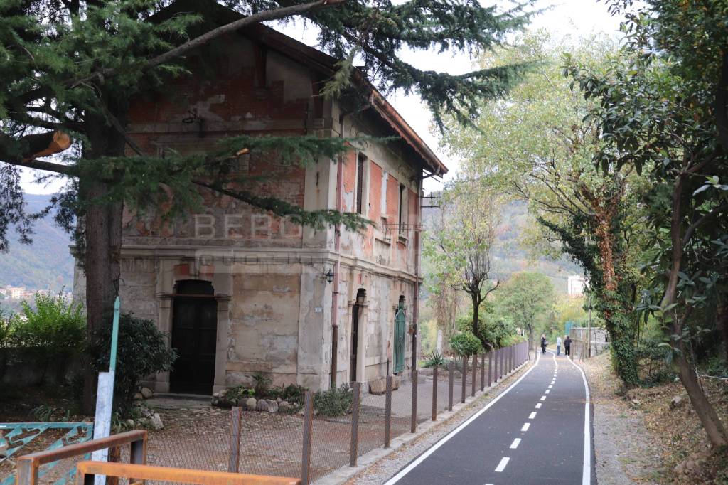 Ciclovia della Valle Brembana, inaugurato il tratto fra Almè e Villa d'Almè