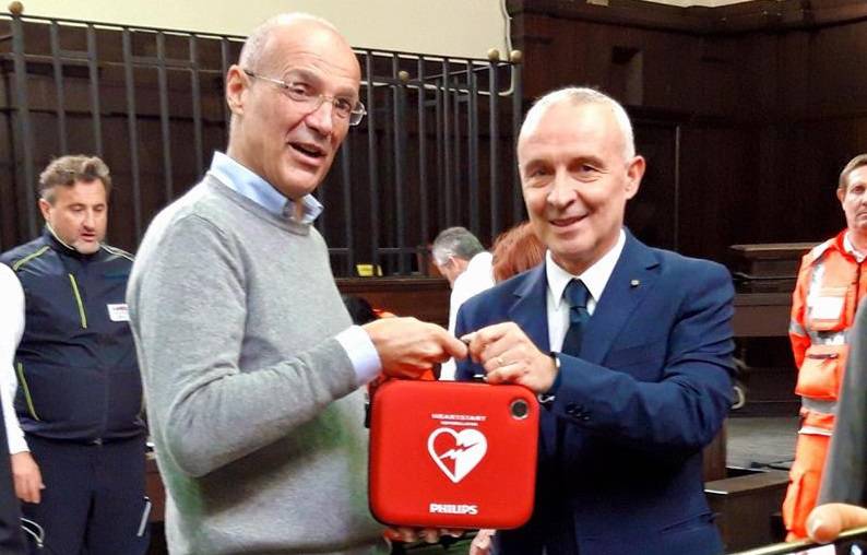 defibrillatori alla Procura