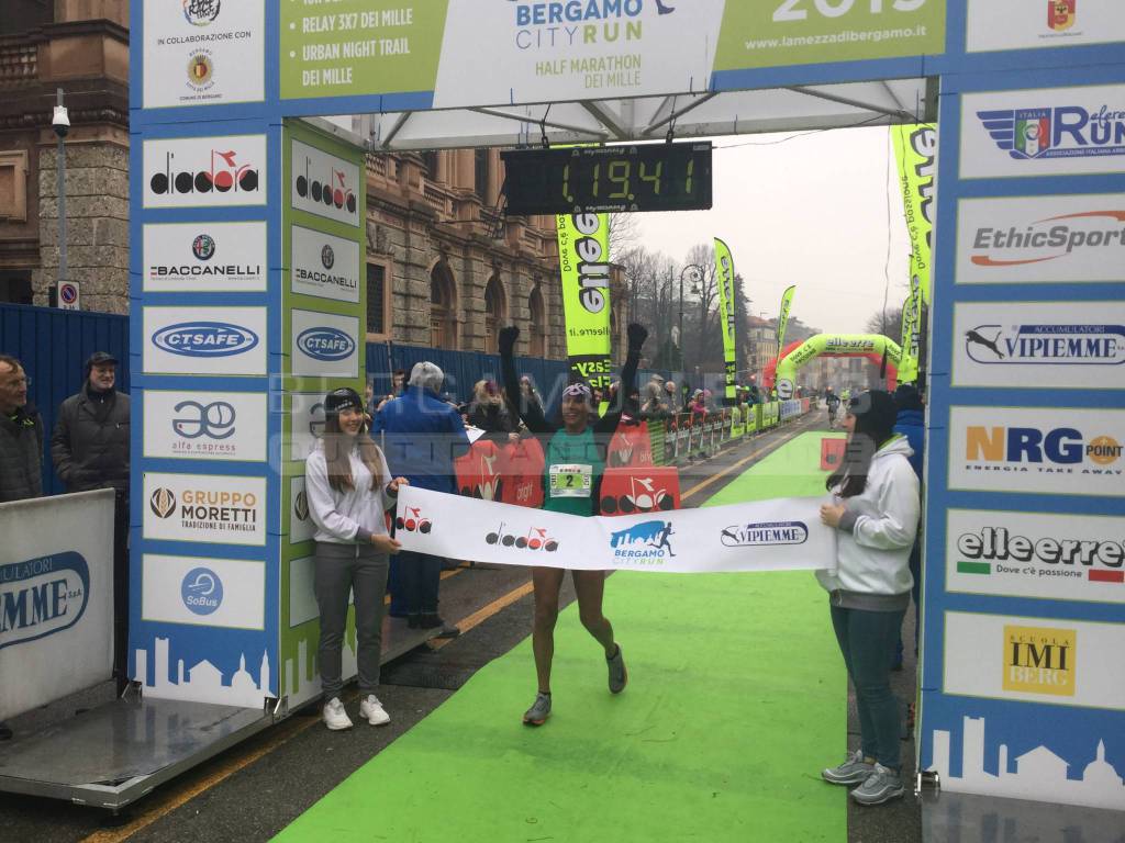 Mezza Maratona dei Mille: sul Sentierone trionfo per Francesco Bona e Eliana Patelli 