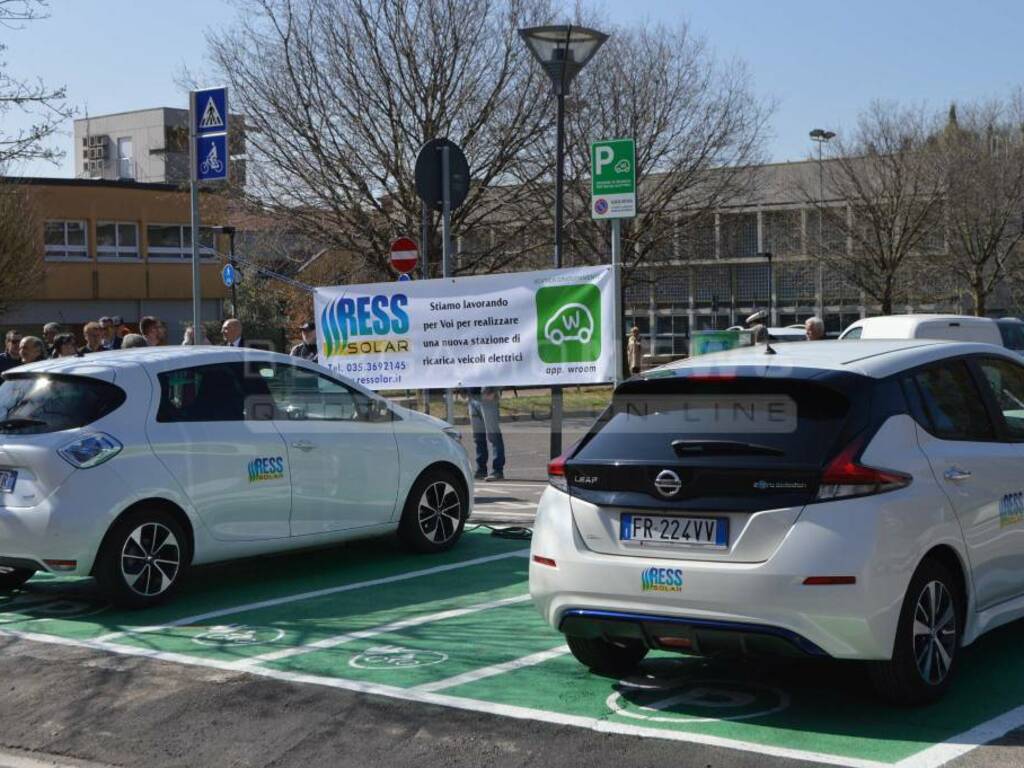 A Torre Boldone inaugurata nuova stazione di ricarica per veicoli elettrici