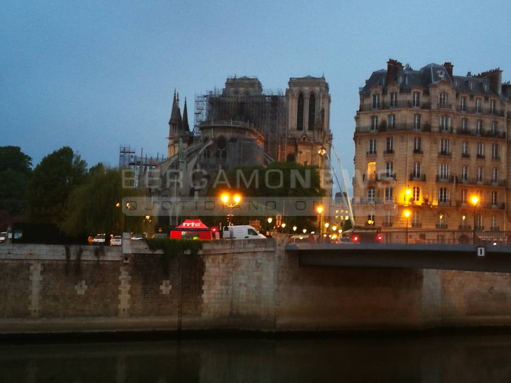 L'incendio a Notre-Dame