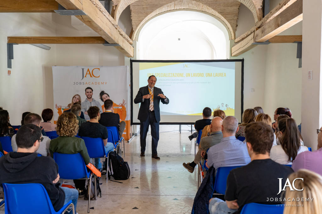 Jobs Academy: l'alternativa che non c'era