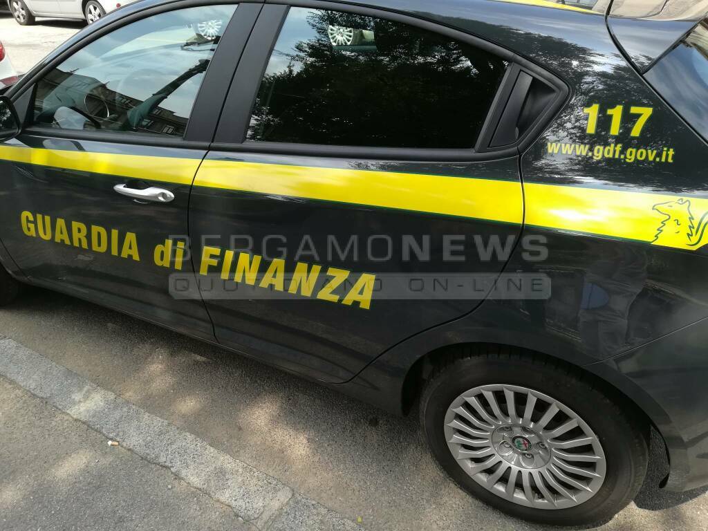 Guardia di finanza nostra 