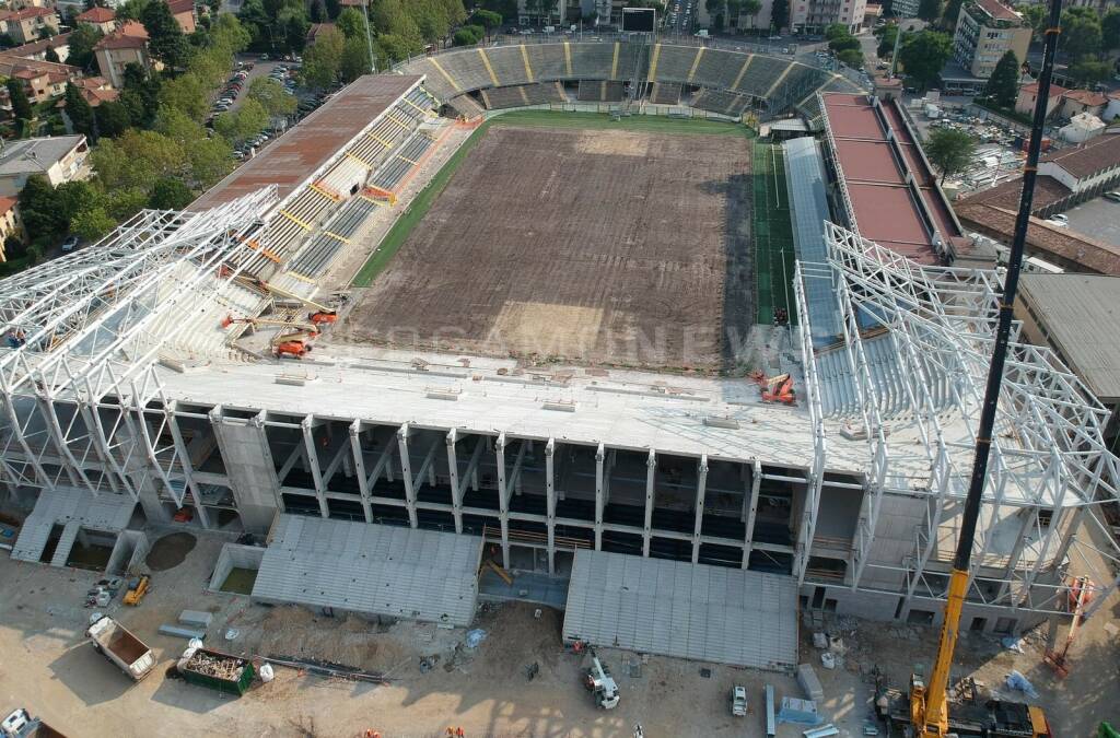 Stadio lavori