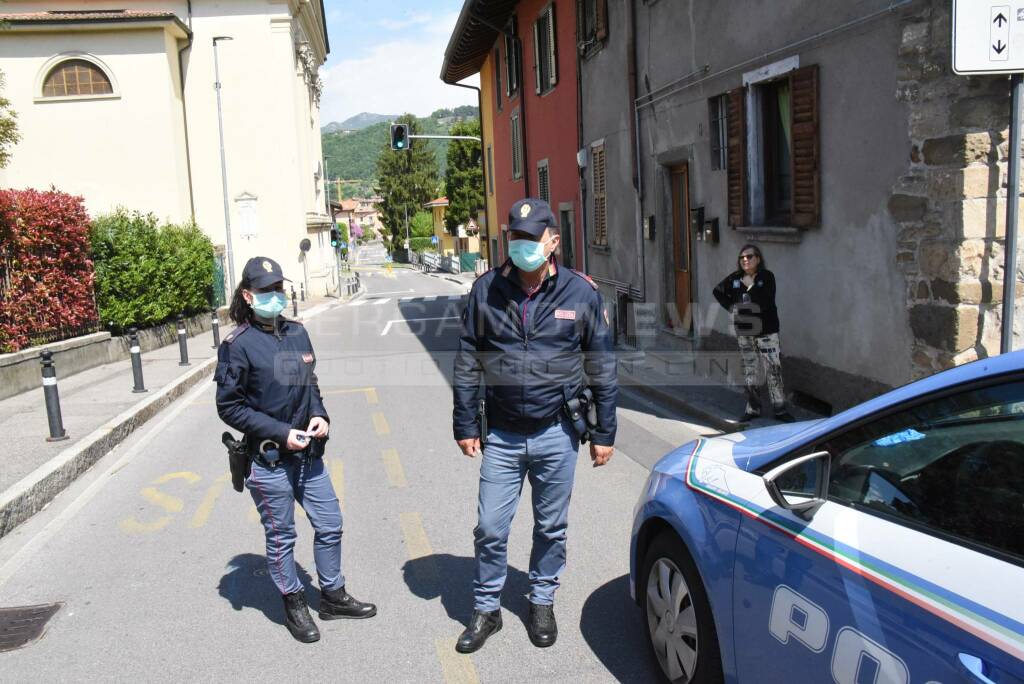 Omicidio in via Maironi da Ponte