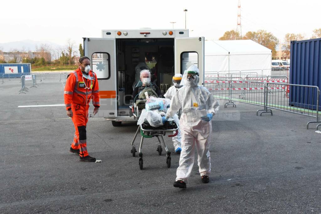 Primi pazienti Ospedale da Campo