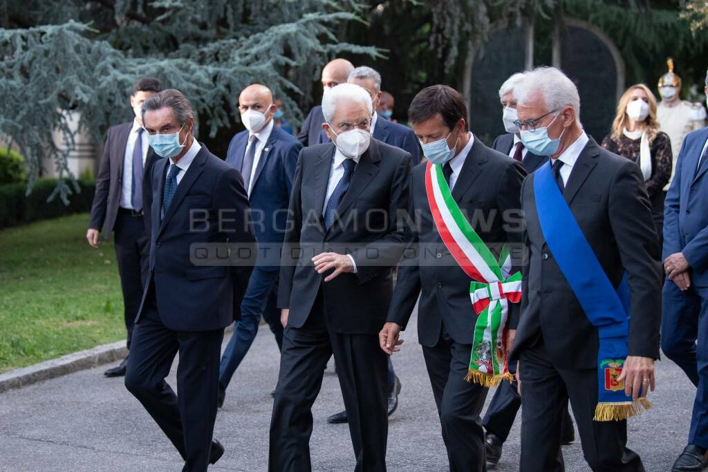 Bergamo, l'arrivo di Mattarella per il ricordo delle vittime Covid