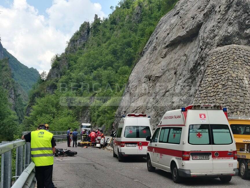 Incidente a San Giovanni Bianco - foto di Marco Zonca