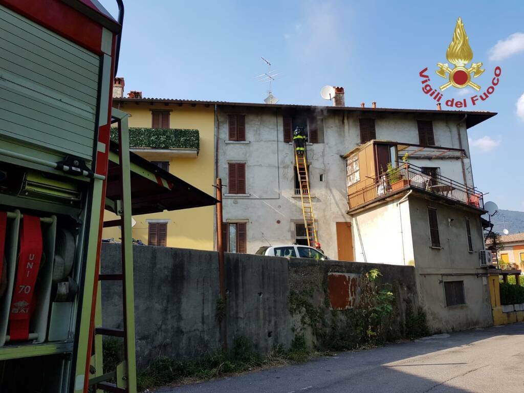 Ranica, incendio in casa