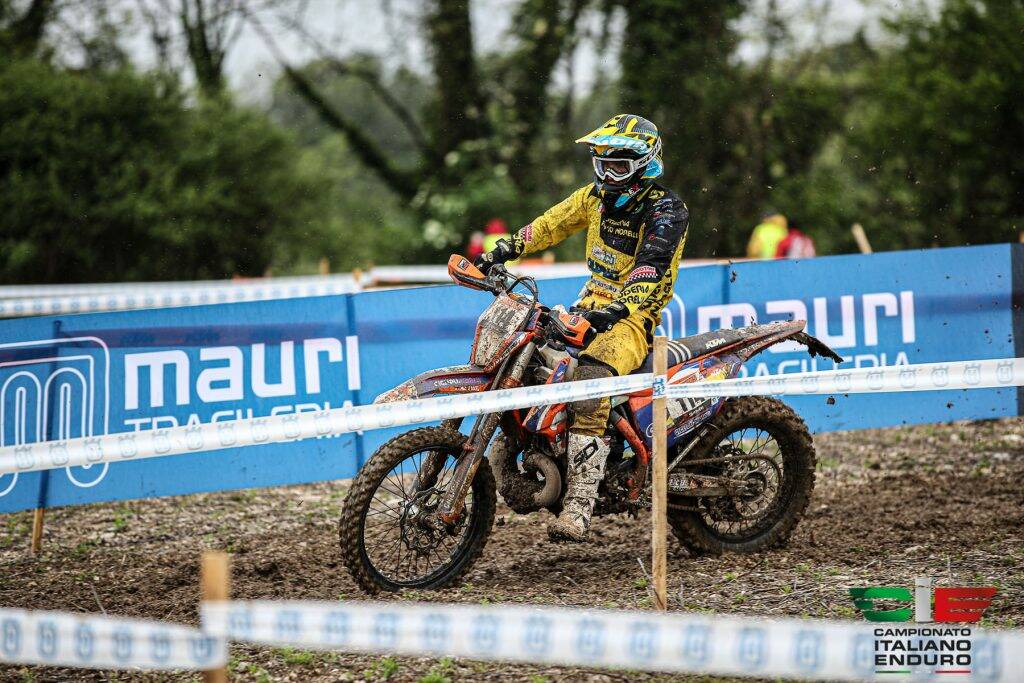 Al via del Campionato Italiano Enduro Major, subito le vittorie dei piloti della Scuderia Norelli