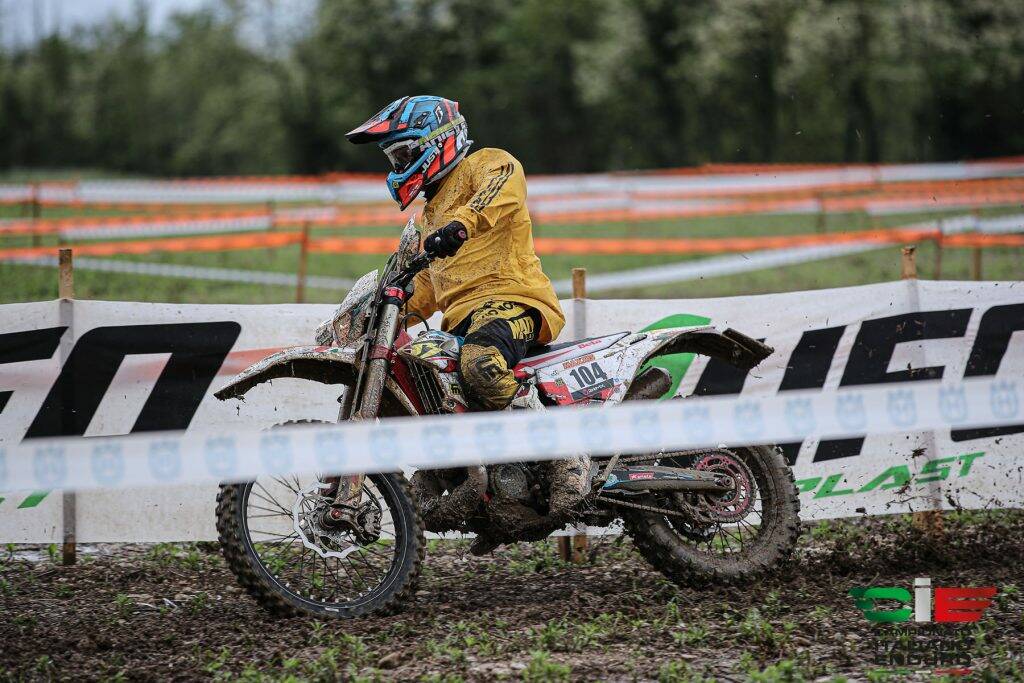 Al via del Campionato Italiano Enduro Major, subito le vittorie dei piloti della Scuderia Norelli