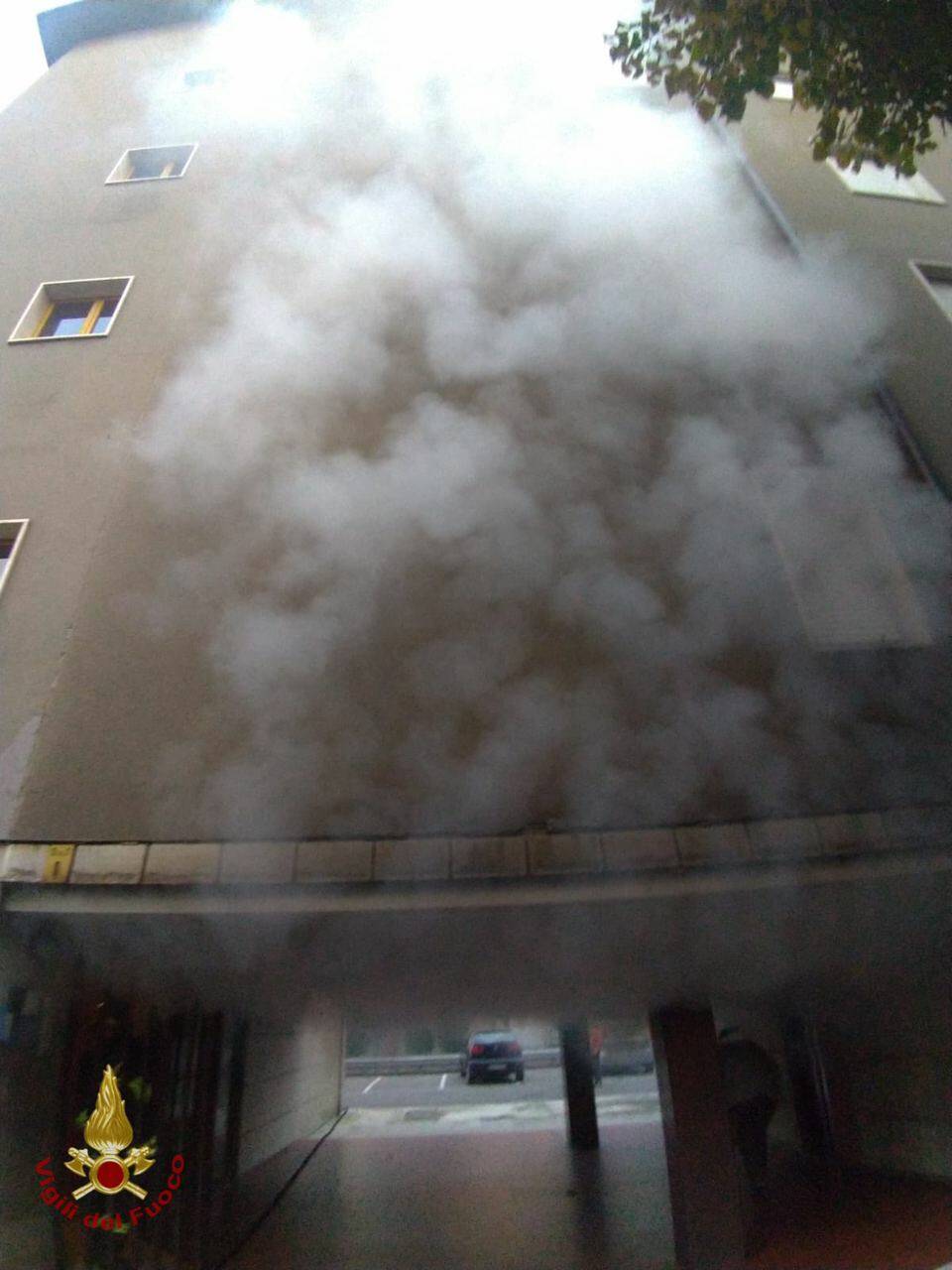 Incendio cantine di via Cerasoli