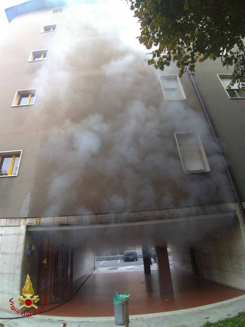 Incendio cantine di via Cerasoli