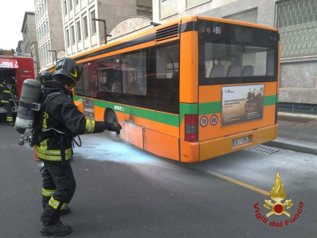 fiamme Bus