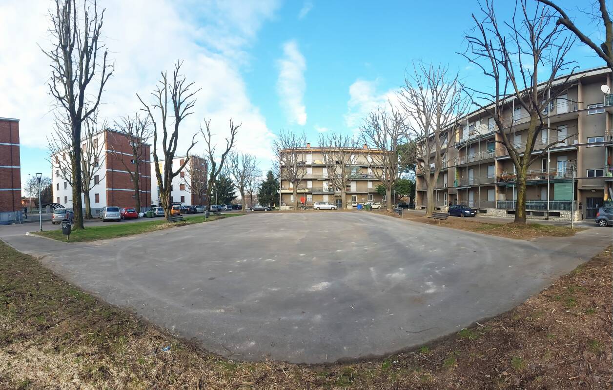 piazzale visconti villaggio degli sposi