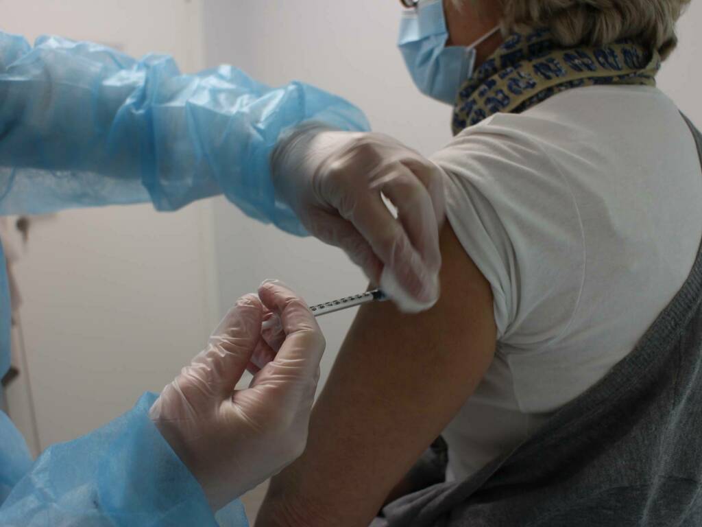 Vaccinazioni Covid, Habilita mette a disposizione le sedi di Clusone e Sarnico