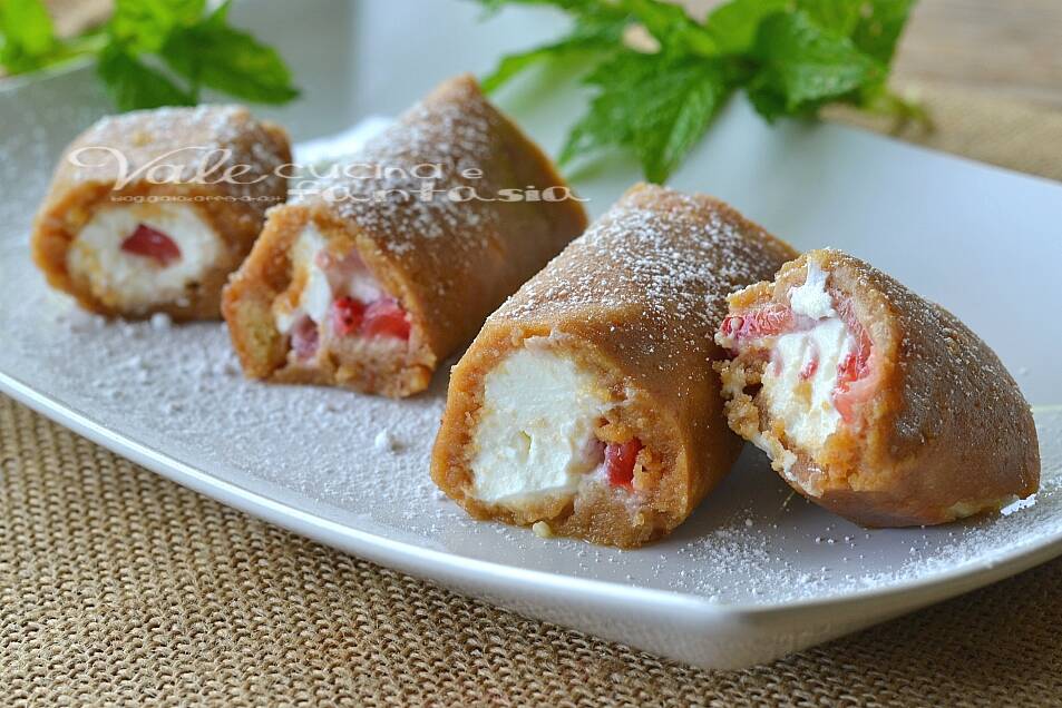 rotolini fragole mascarpone