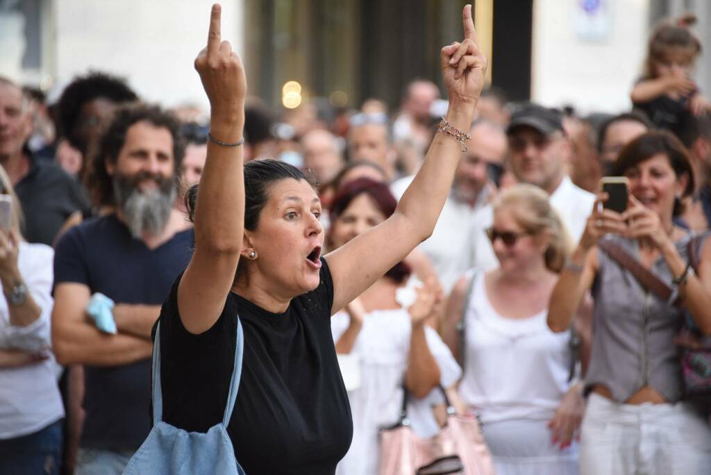 No-vax in piazza per protestare contro il Green pass