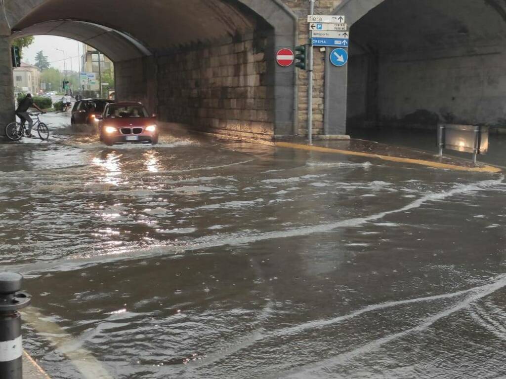 temporale allagamenti a bergamo