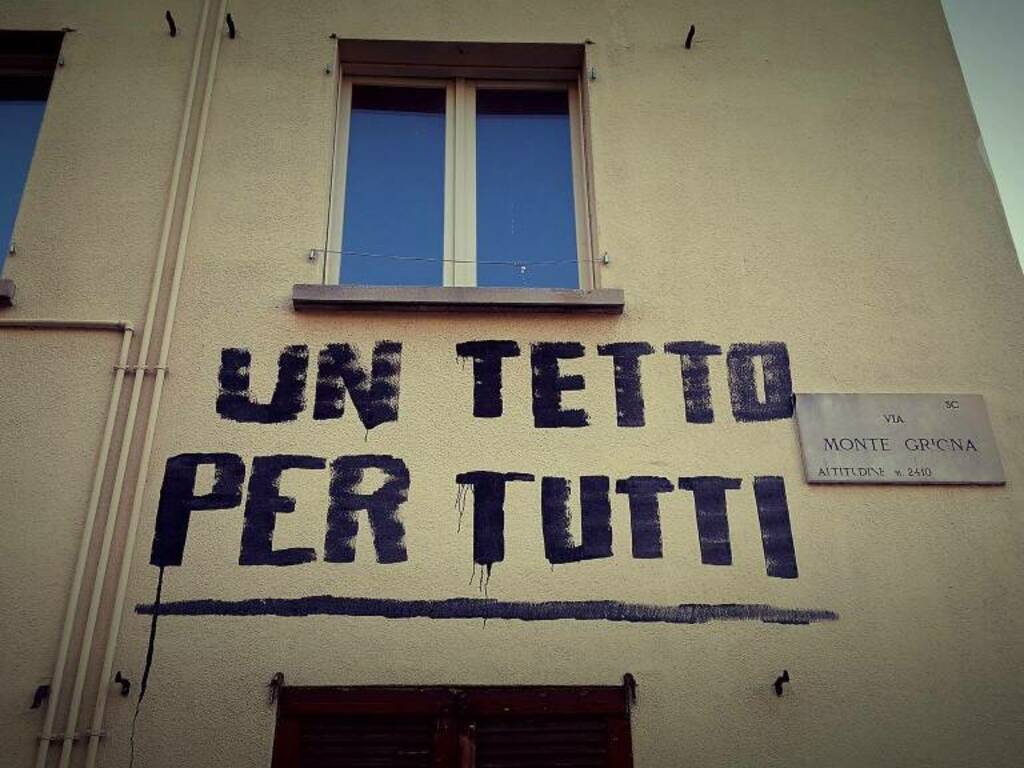 via monte grigna bergamo (Foto Francesco Mazzucotelli)