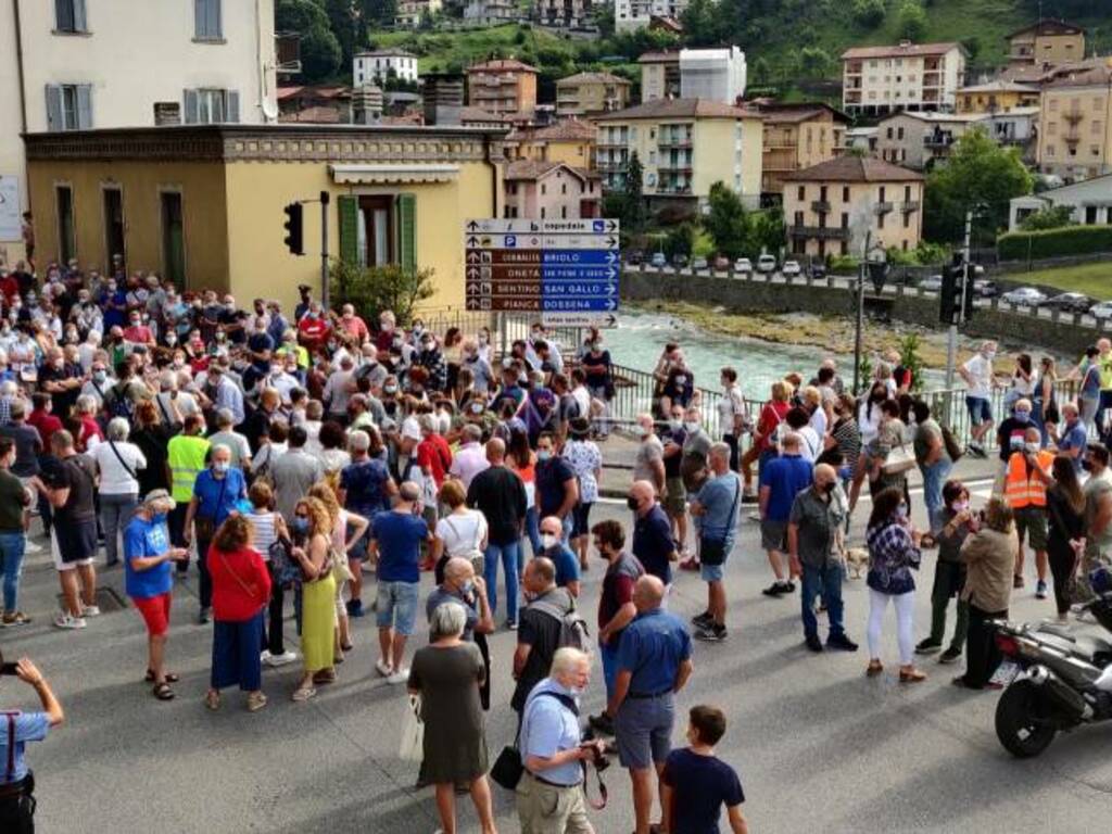 Protesta ospedale San Giovanni bianco