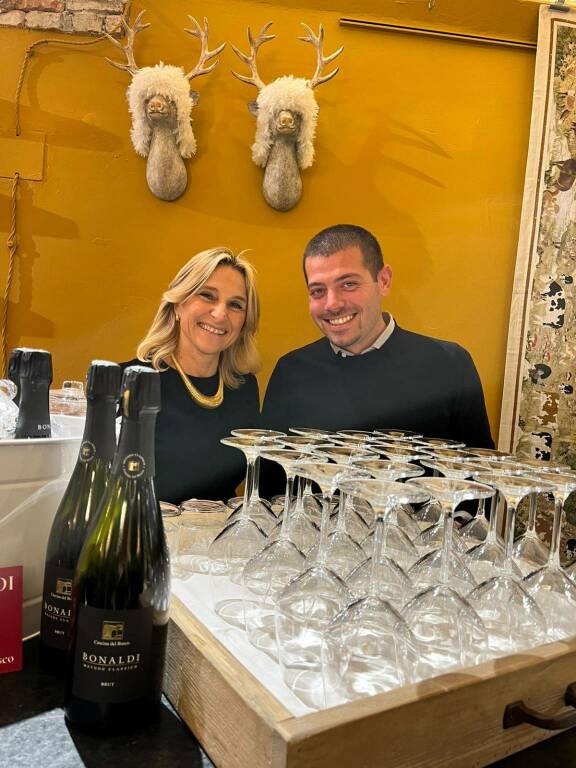 Bonaldi Cascina del Bosco, presentata la nuova etichetta dello spumante Brut