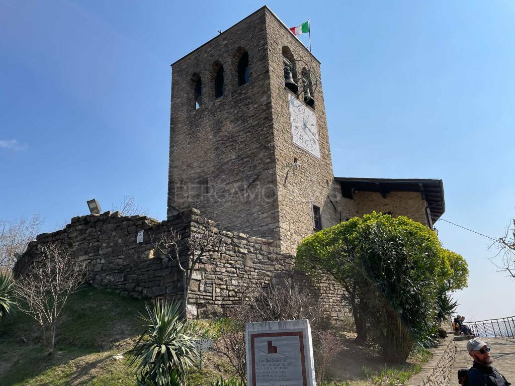 torre san giovanni sotto il monte