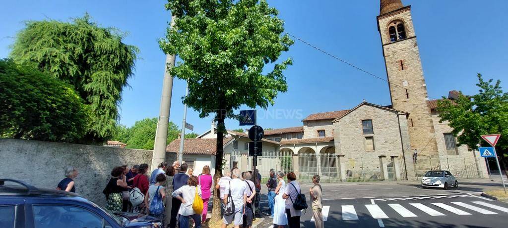 La visita del Touring Club al convento dei Celestini