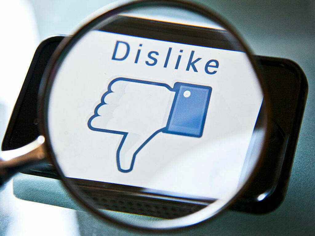 facebook giù (Getty Images)