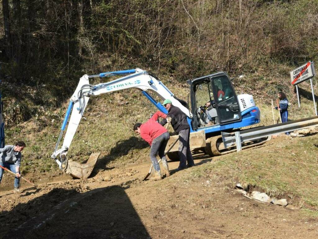 Disastro ad Ardesio, volontari in campo per ripulire 