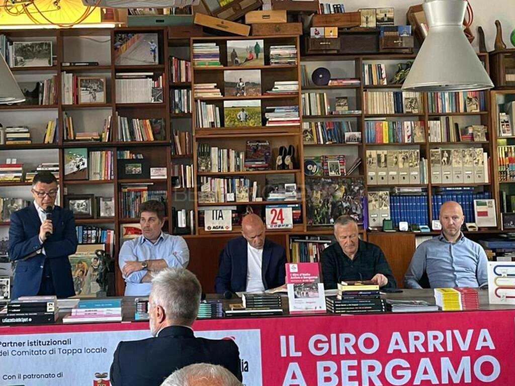 Presentazione Giro Biblioteca Marabini