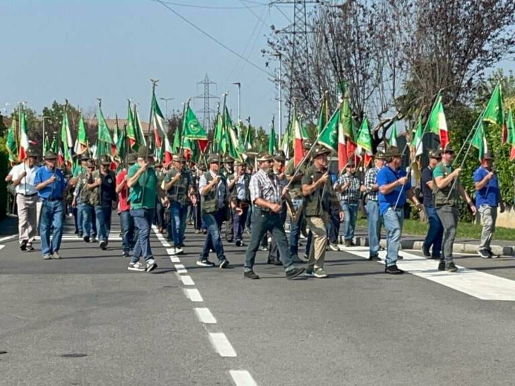 Oltre cinquemila persone a Bottanuco per l'adunata sezionale degli Alpini