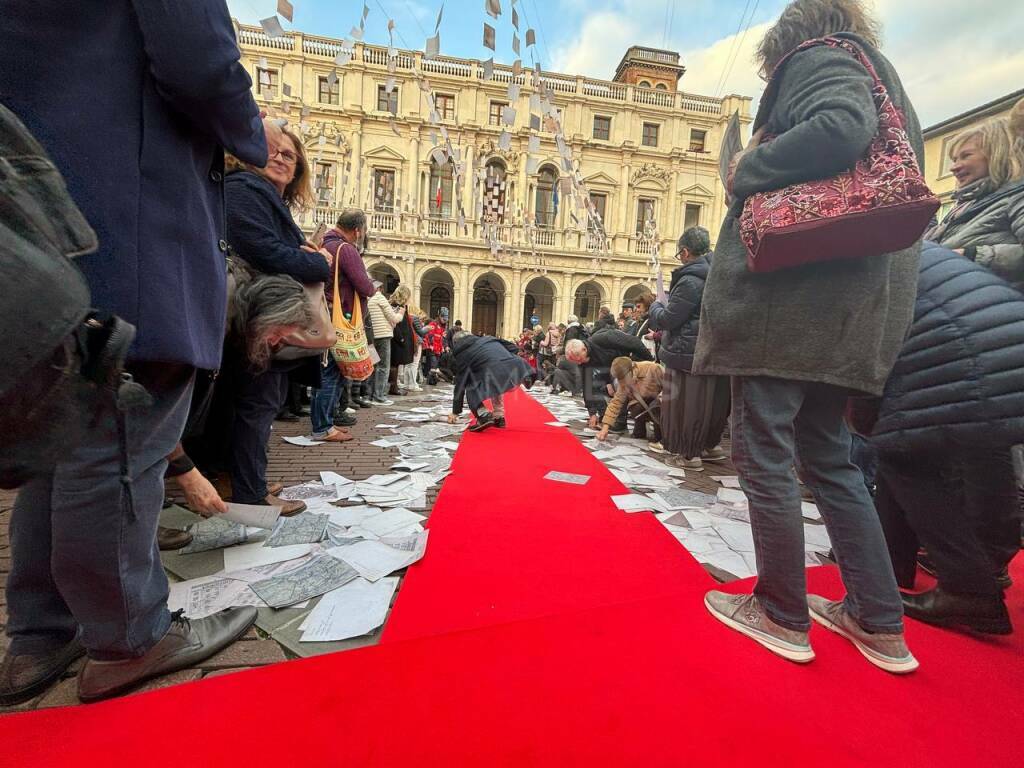 Bergamo, l'inaugurazione di Casa Suardi