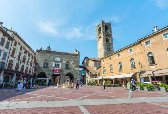 Il meteo avverso non ferma il turismo a Bergamo: numeri positivi verso i ponti di 25 aprile e 1° maggio