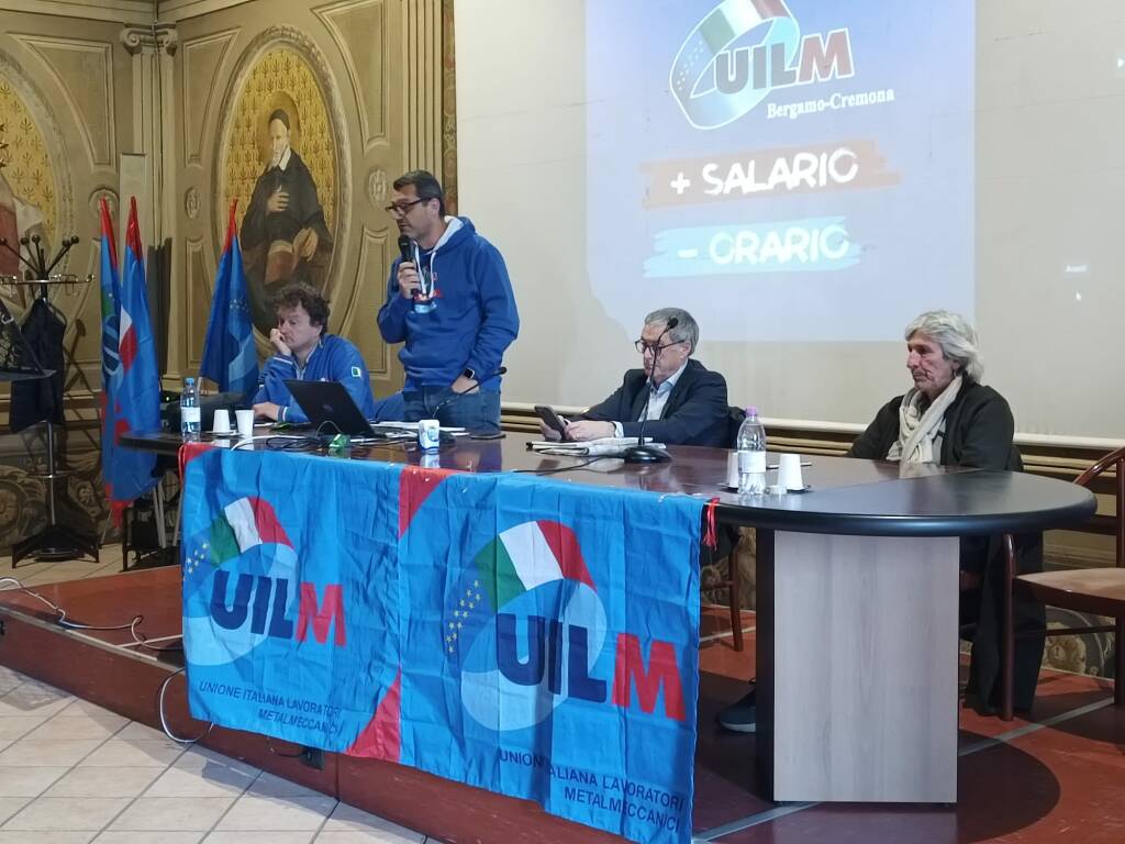 Sindacati, il leader nazionale della Uilm Rocco Palombella a Bergamo