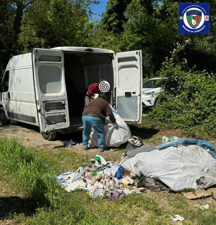 Sei quintali di rifiuti edili abbandonanti nel Parco del Serio: responsabili trovati e obbligati a pulire