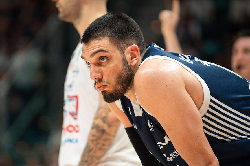 I playoff della Blu Basket iniziano con una sconfitta: la Fortitudo Bologna si impone in casa in gara 1